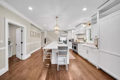 711 W Old Elm Road, Lake Forest, IL 60045 - Photo 4