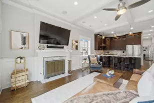 2722 N Wayne Ave, Chicago, IL 60614 - Photo 6