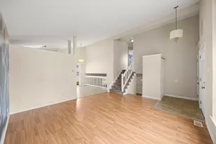 239 Willow Rd, Matteson, IL 60443 - Photo 6