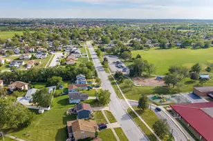 239 Willow Rd, Matteson, IL 60443 - Photo 34