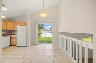 239 Willow Rd, Matteson, IL 60443 - Photo 10