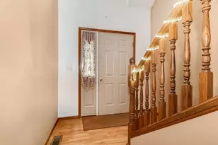 805 S Lawrence Way, Pontiac, IL 61764 - Photo 12