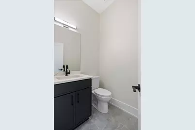 2023 W Augusta Boulevard #3W, Chicago, IL 60622 - Photo 8