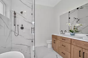 2023 W Augusta Blvd, Chicago, IL 60622 - Photo 12