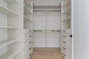 2023 W Augusta Blvd, Chicago, IL 60622 - Photo 14