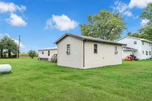 2677 N 45th Rd, Sandwich, IL 60548 - Photo 34