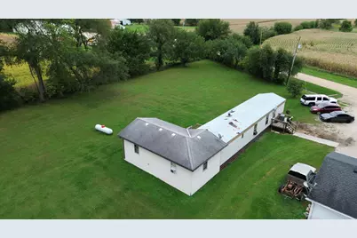 2677 N 45th Road, Sandwich, IL 60548 - Photo 4