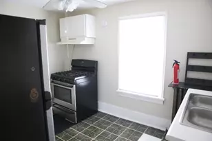 803 N Washington Ave, Batavia, IL 60510 - Photo 16