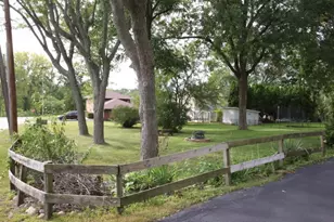 803 N Washington Ave, Batavia, IL 60510 - Photo 6