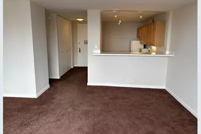 655 W Irving Park Road #1609, Chicago, IL 60613 - Photo 14