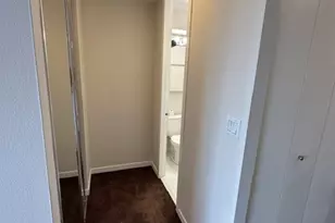 655 W Irving Park Rd, Chicago, IL 60613 - Photo 16