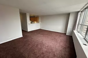 655 W Irving Park Rd, Chicago, IL 60613 - Photo 10