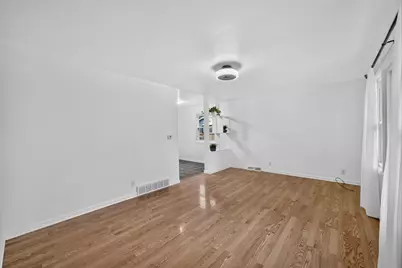 1124 Townsend Street, Sycamore, IL 60178 - Photo 6