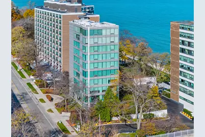 1618 Sheridan Road #PH, Wilmette, IL 60091 - Photo 1