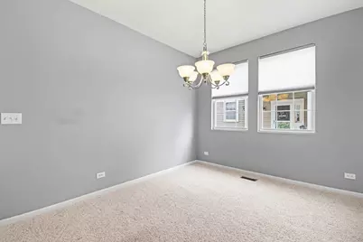 8226 Woodview Avenue, Joliet, IL 60431 - Photo 6