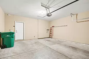 8226 Woodview Ave, Joliet, IL 60431 - Photo 22