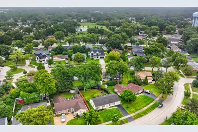 1515 N Fernandez Place, Arlington Heights, IL 60004 - Photo 10