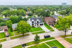 1515 N Fernandez Pl, Arlington Heights, IL 60004 - Photo 4