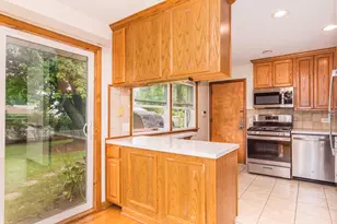 1814 Grandview Dr, Johnsburg, IL 60051 - Photo 8