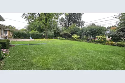 6425 N Knox Avenue, Lincolnwood, IL 60712 - Photo 6