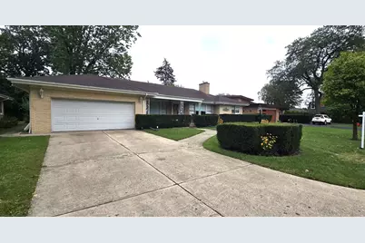 6425 N Knox Avenue, Lincolnwood, IL 60712 - Photo 4