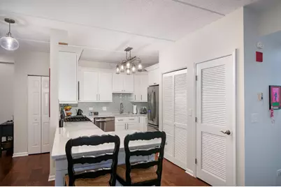 420 W Burlington Avenue #207, La Grange, IL 60525 - Photo 8