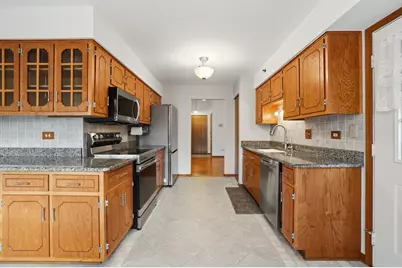 10268 Southwest Highway #3B, Chicago Ridge, IL 60415 - Photo 14