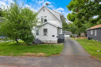 36 N Glenwood Avenue, Glenwood, IL 60425 - Photo 2