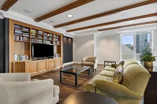 10 E Delaware Pl, Chicago, IL 60611 - Photo 22
