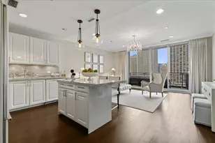 10 E Delaware Pl, Chicago, IL 60611 - Photo 4