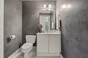 10 E Delaware Pl, Chicago, IL 60611 - Photo 14