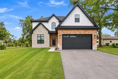 5041 137th Street, Crestwood, IL 60418 - Photo 1