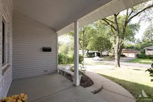 175 S Maple St, Palatine, IL 60067 - Photo 4