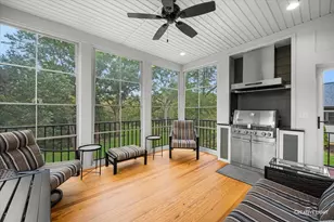 25 Retreat Ct, South Elgin, IL 60124 - Photo 4