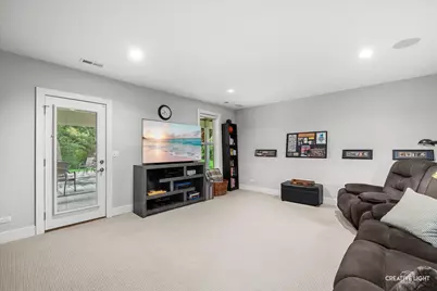 25 Retreat Court, South Elgin, IL 60124 - Photo 8