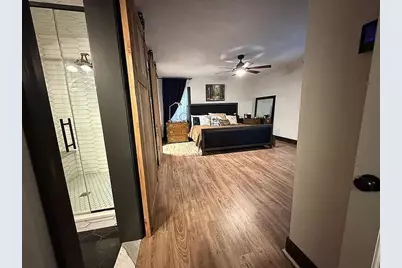 3105 E Landstrom Road, Rockford, IL 61107 - Photo 10