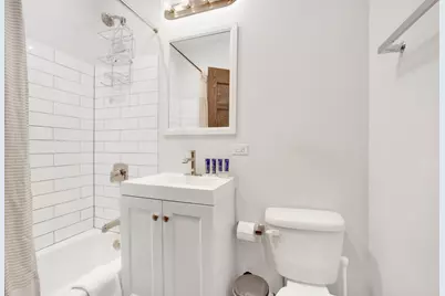 1006 W Dakin Street #3, Chicago, IL 60613 - Photo 10