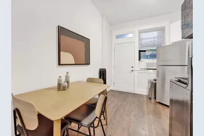1006 W Dakin Street #3, Chicago, IL 60613 - Photo 8