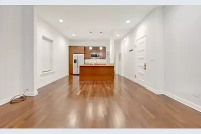 1010 W Dakin Street #1, Chicago, IL 60613 - Photo 10