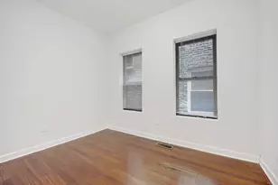 1010 W Dakin St, Chicago, IL 60613 - Photo 6