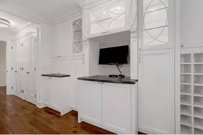 40 E Delaware Place #1702, Chicago, IL 60611 - Photo 14