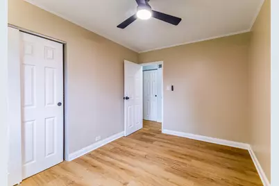 574 Lakewood Boulevard, Park Forest, IL 60466 - Photo 16