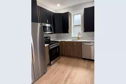 3801 W Belle Plaine Avenue #2, Chicago, IL 60618 - Photo 8