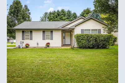 101 Gables Drive SW, Poplar Grove, IL 61065 - Photo 1