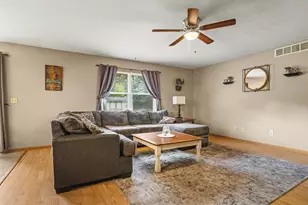 101 Gables Dr SW, Poplar Grove, IL 61065 - Photo 12