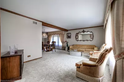 6426 W 84th Place, Burbank, IL 60459 - Photo 4