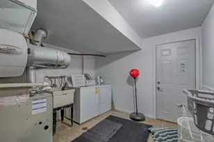1099 Stratford Ln, Hanover Park, IL 60133 - Photo 18