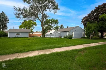 7101 W 115th Street, Worth, IL 60482 - Photo 10