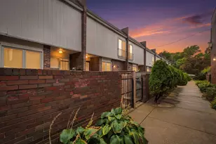 1174 E 53rd St, Chicago, IL 60615 - Photo 22