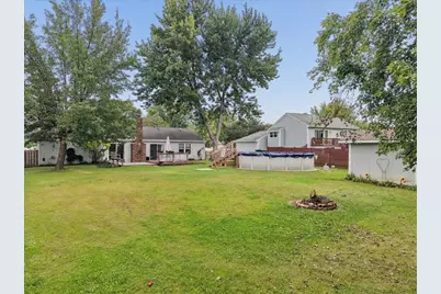 795 Newport Drive, Island Lake, IL 60042 - Photo 18